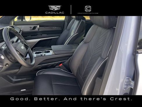 Certified 2026 Cadillac Vistiq Sport w/ LPO, Floor Liner Package AWD/4WD image 23