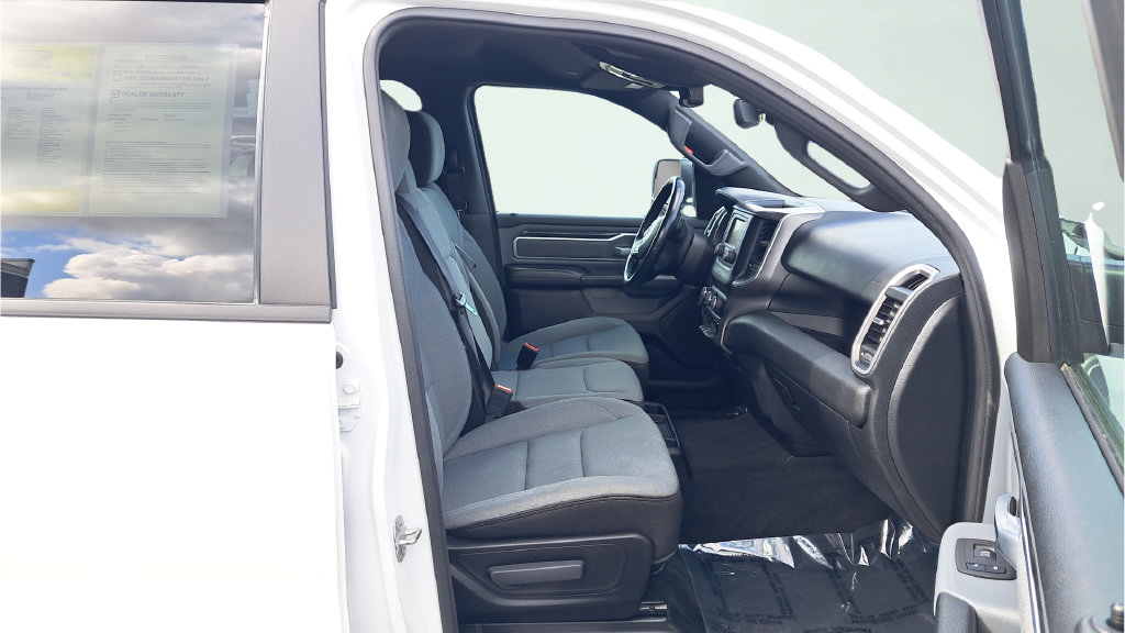 Used 2022 RAM 1500 Big Horn AWD/4WD image 16
