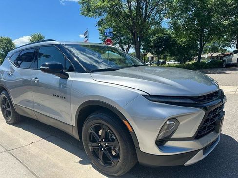 Used 2023 Chevrolet Blazer LT w/ Midnight/Sport Edition AWD/4WD image 2