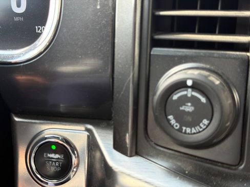 Used 2023 Ford F150 Lariat w/ Equipment Group 502A High AWD/4WD image 17