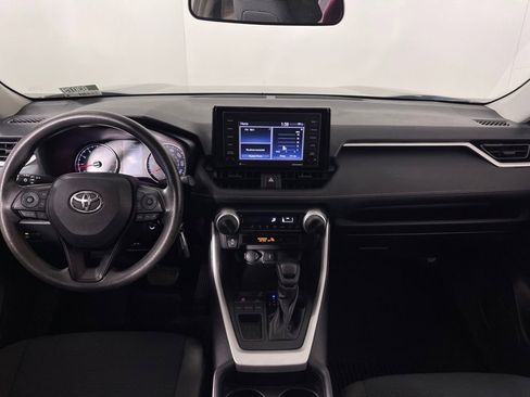 Certified 2021 Toyota RAV4 LE image 14