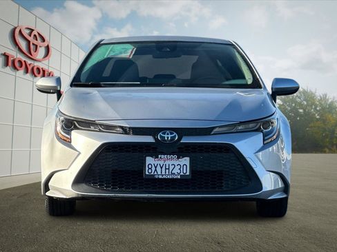 Used 2022 Toyota Corolla LE w/ Carpet Mat Package (TMS) image 8