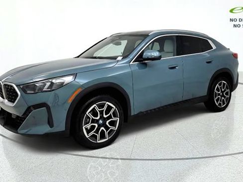 Used 2026 BMW X2 xDrive28i AWD/4WD image 4