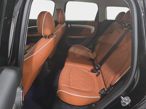 Used 2023 MINI Cooper Countryman S w/ Signature Upholstery Package image 12