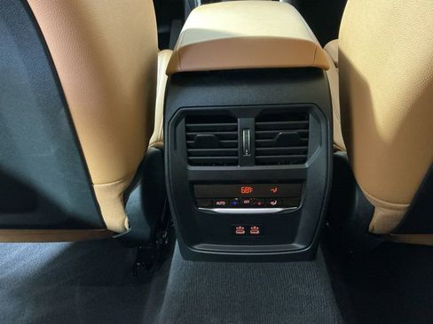 Certified 2025 BMW 430i w/ Premium Package image 28