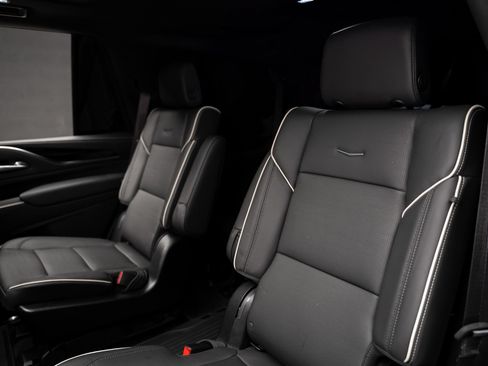 Used 2022 Cadillac Escalade Sport w/ Touring Package AWD/4WD image 68
