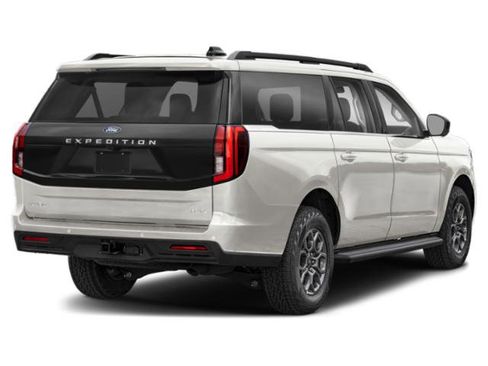 New 2026 Ford Expedition Max Active RWD image 2
