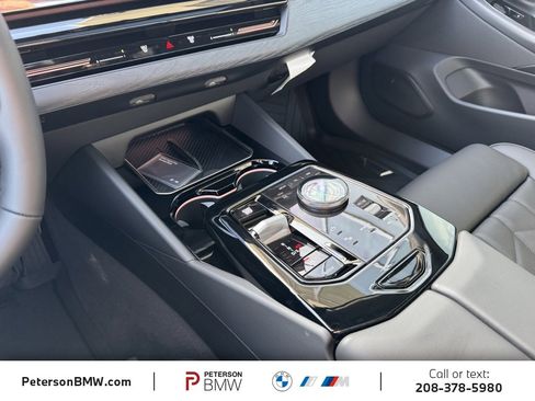 New 2026 BMW 530i xDrive w/ Premium Package image 31