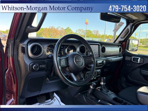 Used 2021 Jeep Gladiator Sport AWD/4WD image 11