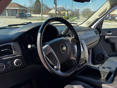 Used 2013 Chevrolet Tahoe LT AWD/4WD image 24