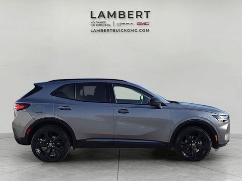 Used 2022 Buick Envision Essence w/ Sport Touring Package image 5