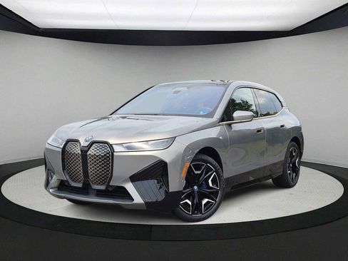 Used 2024 BMW iX xDrive50 w/ Premium Package AWD/4WD image 1
