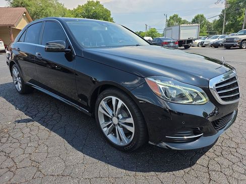 Used 2014 Mercedes-Benz E 350 4MATIC Sedan w/ Premium 1 Package image 18