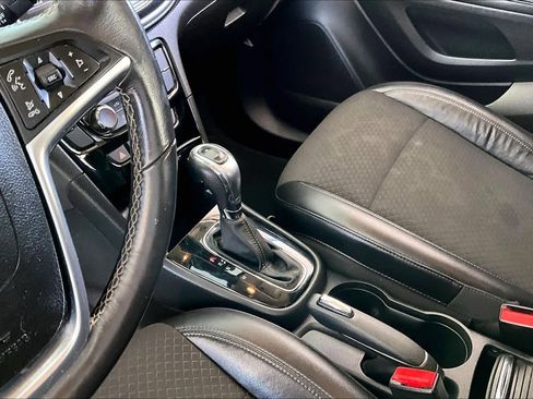 Used 2017 Buick Encore Preferred image 16