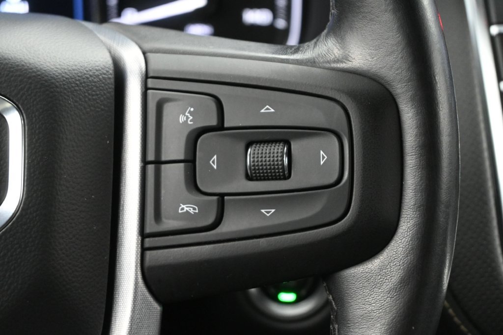 Used 2021 GMC Yukon XL SLT w/ Rear Media and Nav Package RWD image 8
