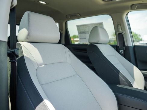 New 2026 Honda CR-V EX image 11