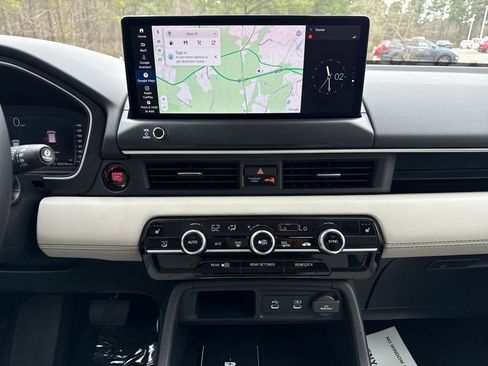 New 2026 Honda Pilot Touring image 15