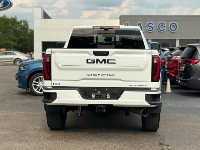 Used 2025 GMC Sierra 3500 Denali Ultimate w/ LPO, GMC Protection Package AWD/4WD image 37