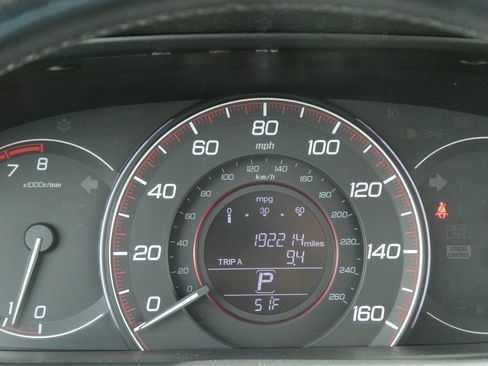 Used 2015 Honda Accord EX-L image 32