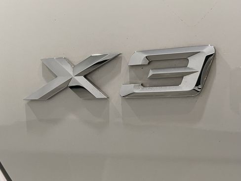 Used 2023 BMW X3 xDrive30i w/ Premium Package image 25