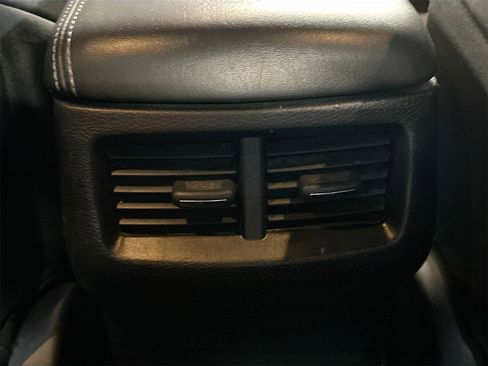 Used 2022 Dodge Challenger R/T w/ Plus Package image 24