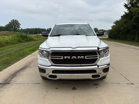 Used 2023 RAM 1500 Big Horn AWD/4WD image 12