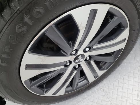 Used 2020 Mitsubishi Outlander Sport ES FWD image 31