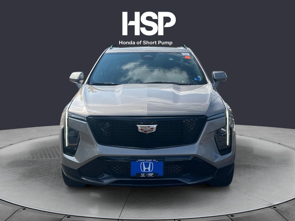 Used 2024 Cadillac XT4 Sport AWD/4WD image 8