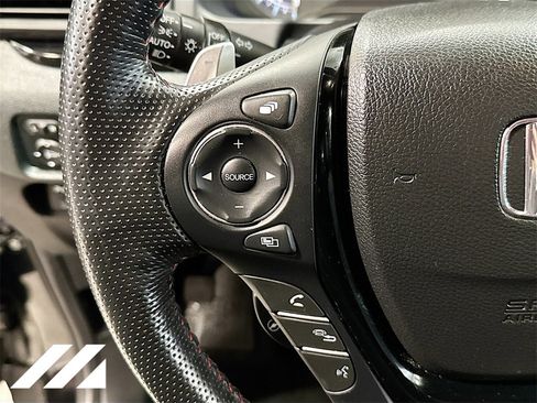 Used 2023 Honda Ridgeline Black Edition image 12