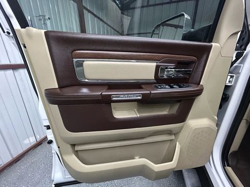 Used 2018 RAM 2500 Laramie w/ Off Road Package image 7