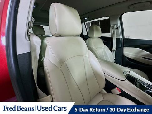 Used 2019 Buick Envision Essence image 31