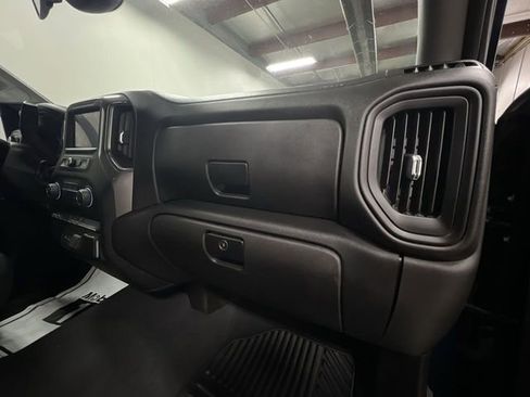 Certified 2022 Chevrolet Silverado 1500 Custom AWD/4WD image 28