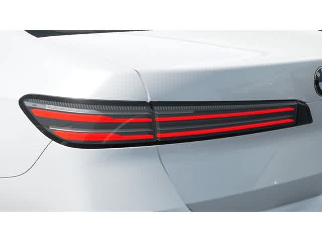 New 2027 BMW 740i w/ M Sport Package RWD image 8