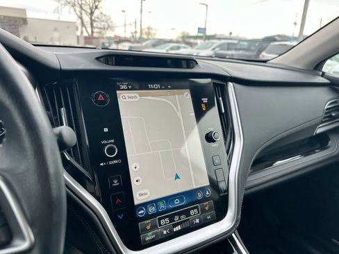 Certified 2023 Subaru Outback Limited image 32