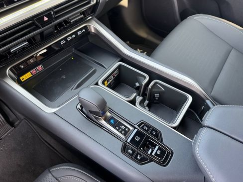 New 2026 Lexus TX 350 AWD image 18