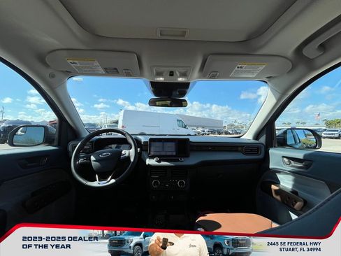 Used 2023 Ford Maverick Lariat w/ Equipment Group 500A Standard image 14