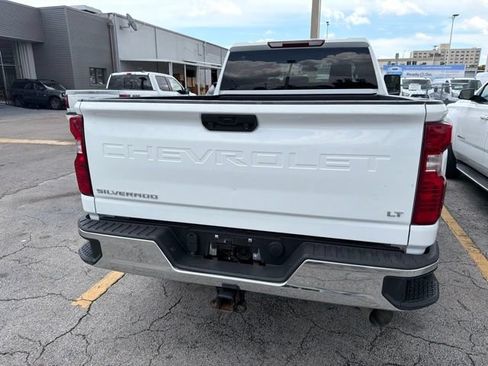 Used 2022 Chevrolet Silverado 2500 LT w/ Convenience Package AWD/4WD image 6