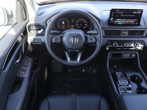 Certified 2025 Honda Pilot EX-L image 20