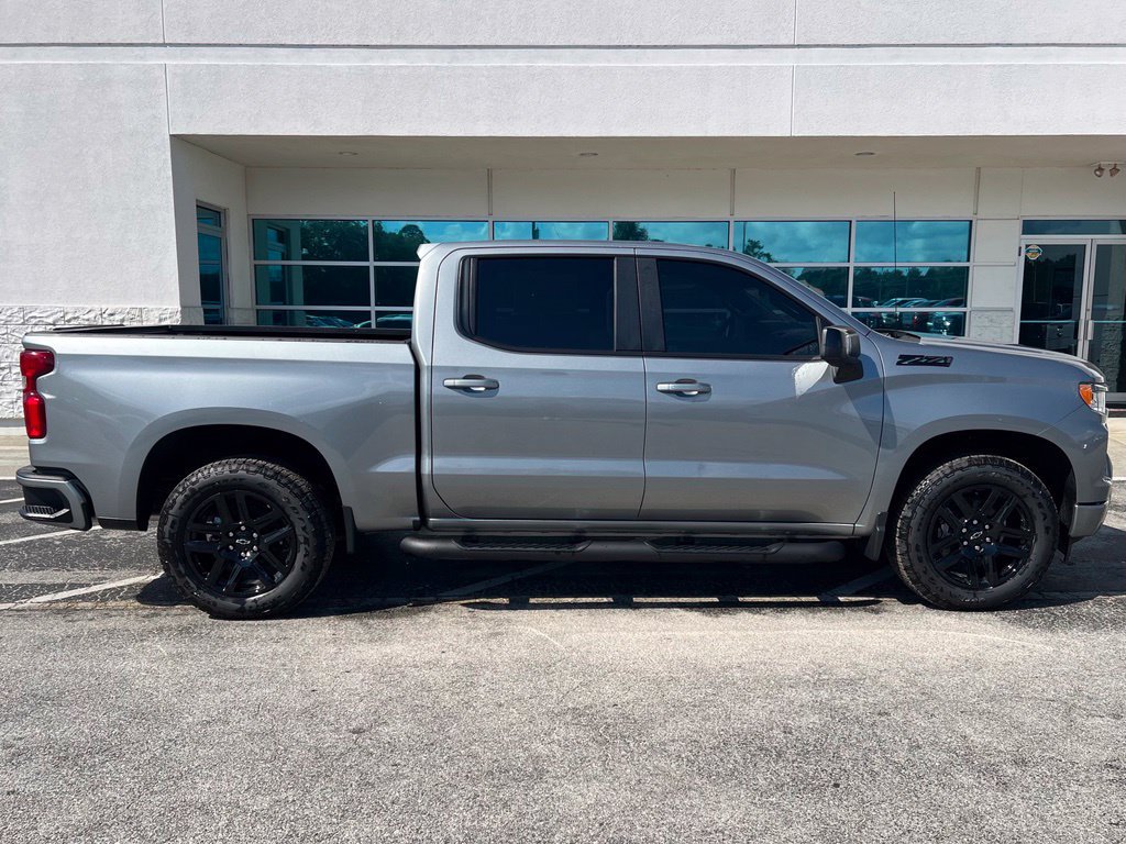 New 2026 Chevrolet Silverado 1500 RST w/ Safety Package AWD/4WD image 3