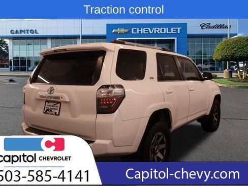 Used 2019 Toyota 4Runner SR5 AWD/4WD image 2
