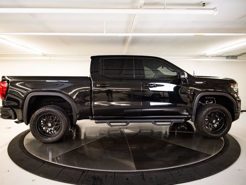 Used 2024 GMC Sierra 1500 SLT RWD image 8