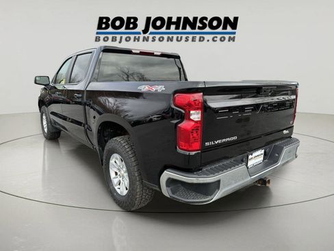 Used 2023 Chevrolet Silverado 1500 LT AWD/4WD image 5
