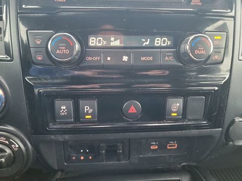 Used 2021 Nissan Titan PRO-4X w/ Off Road Protection Package image 19