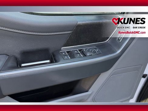 Used 2022 Ford F150 XLT w/ Equipment Group 302A High image 8