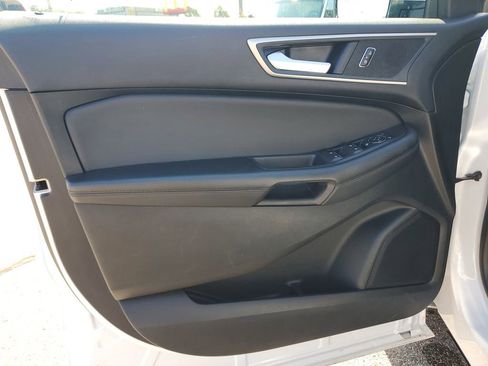 Used 2023 Ford Edge SEL image 12