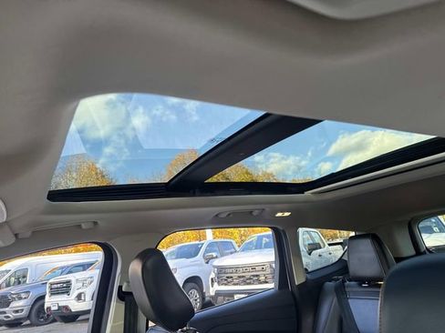 Used 2019 Ford Escape SEL image 26