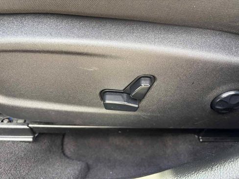 Used 2021 Dodge Charger SXT w/ Blacktop Package RWD image 16