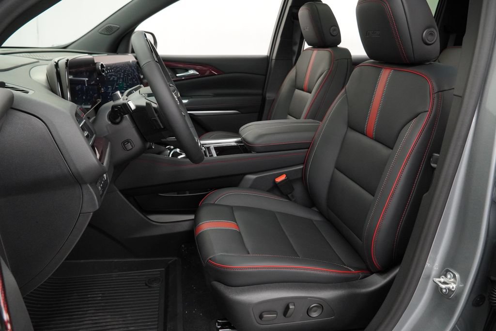 New 2027 Chevrolet Traverse RS w/ LPO, Floor Liner Package AWD/4WD image 7