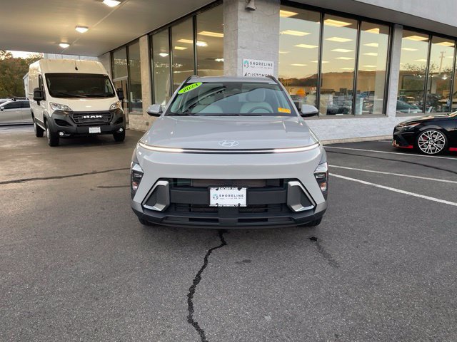 Used 2024 Hyundai Kona SEL w/ Convenience Package AWD/4WD image 2