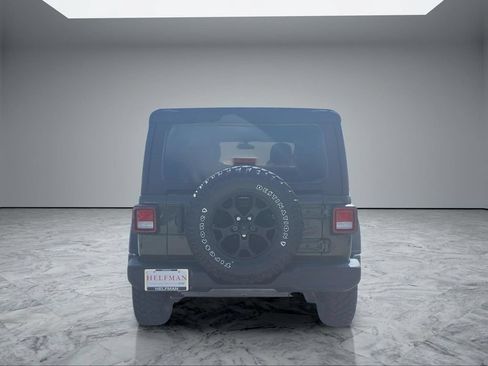 Used 2021 Jeep Wrangler Unlimited Sport AWD/4WD image 6